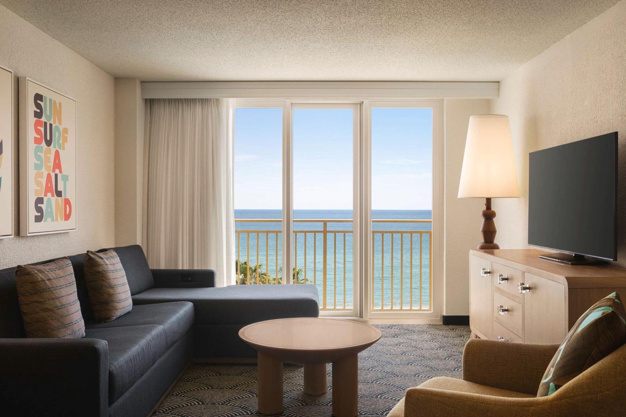 Embassy Suites By Hilton Deerfield Beach Resort & Spa Bagian luar foto